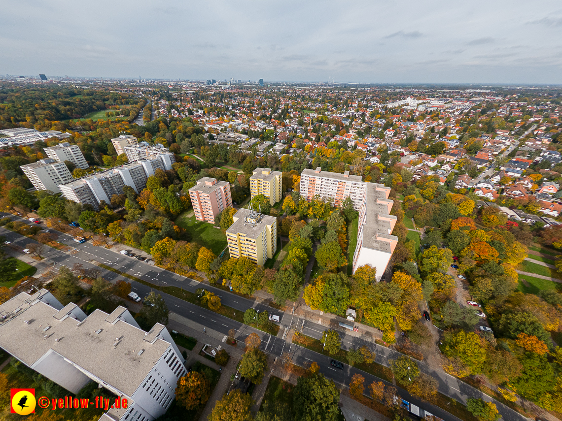 13.10.2022 - Fassadensnaierung am Karl-Marx-Ring 11-21